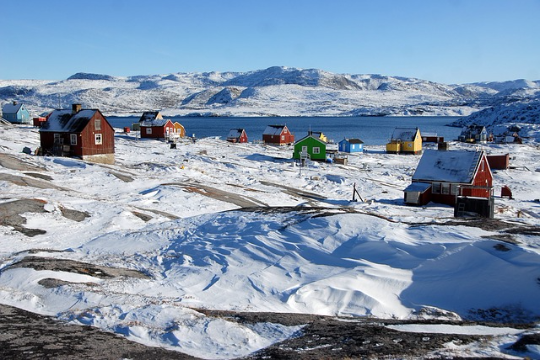 Как защитить Арктику от цунами и айсбергов
