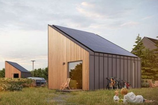 Сборные дома с солнечными панелями на крыше сделают жилье доступнее