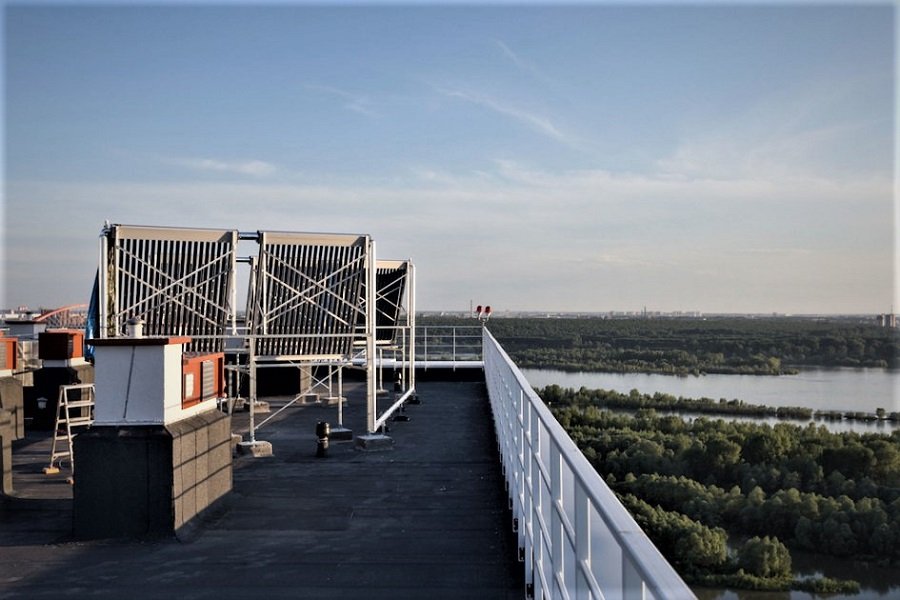 В Новосибирске появился жилой дом с солнечными батареями на крыше