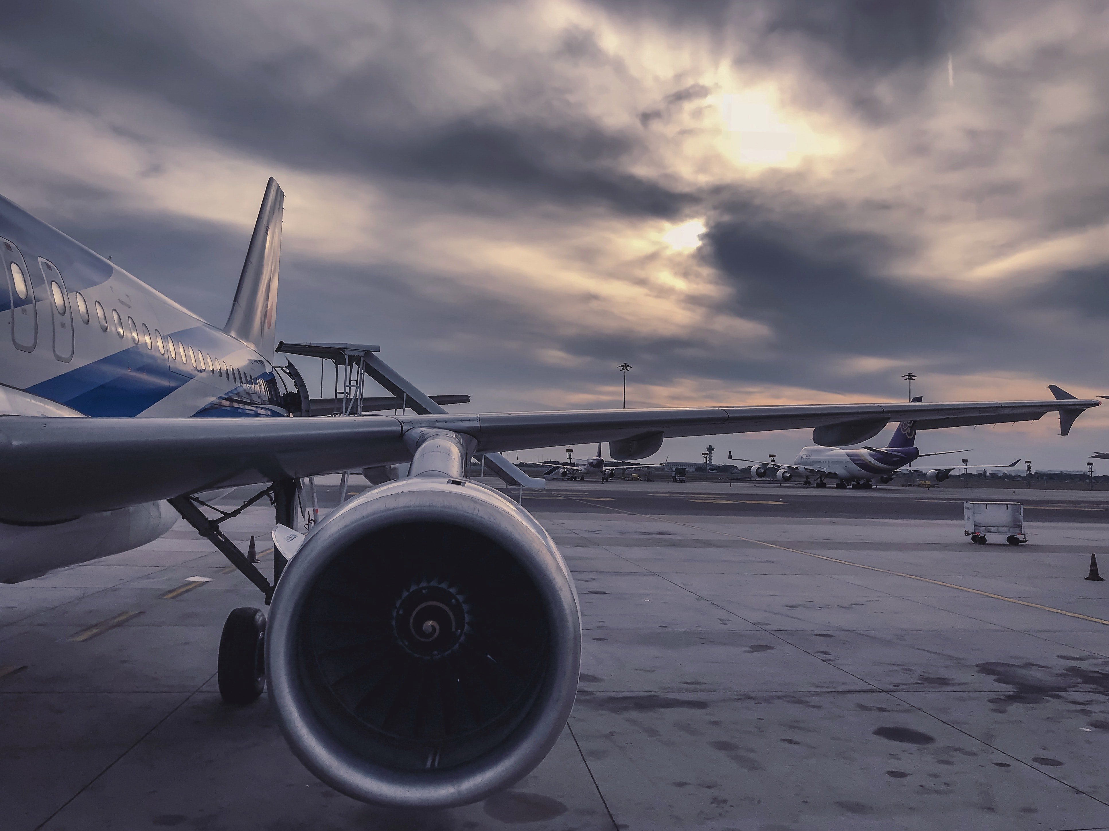 Крупный канадский авиаперевозчик объявил о планах сократить выбросы углерода