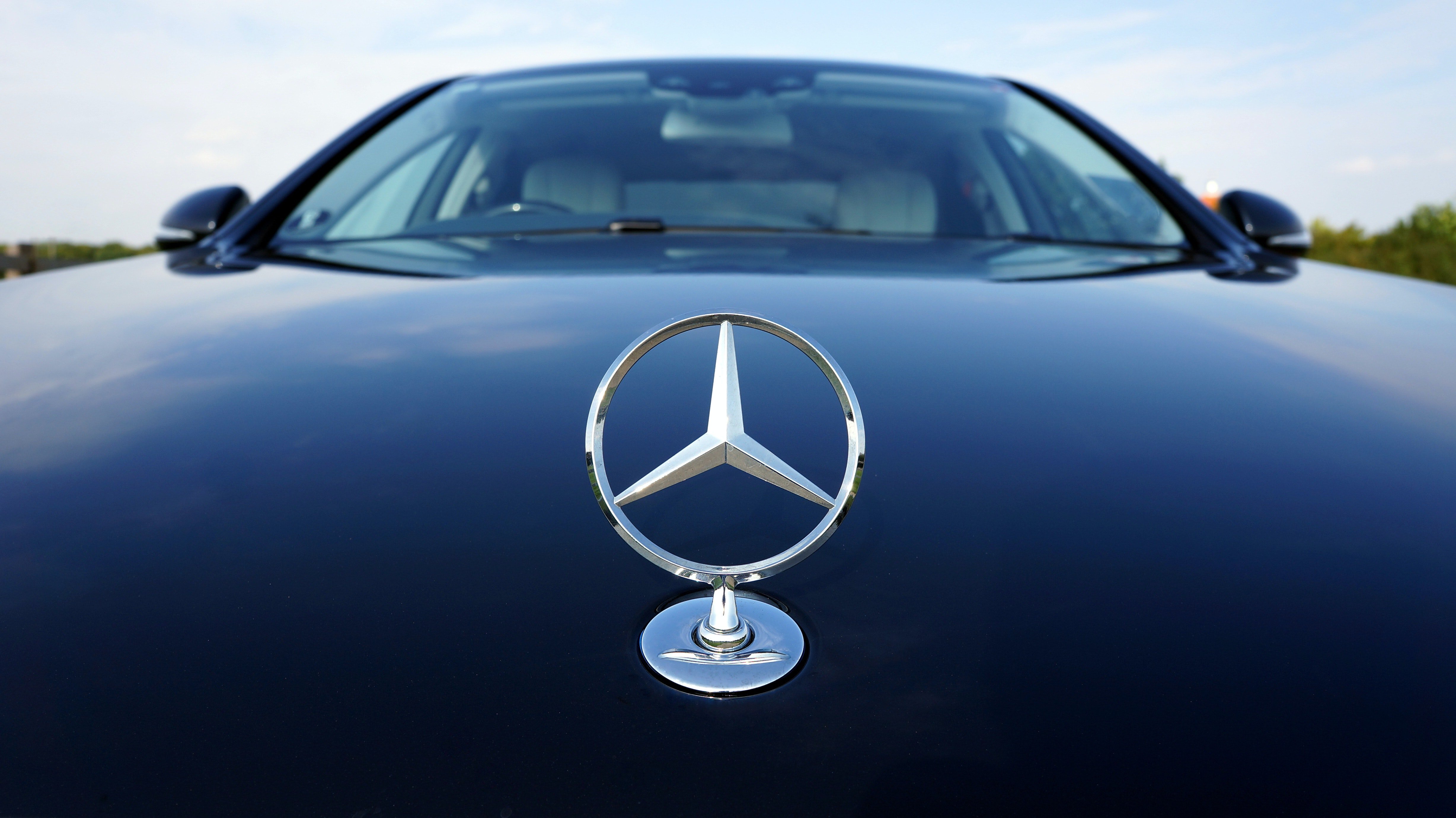 Mercedes-Benz купил компанию по производству электродвигателей YASA