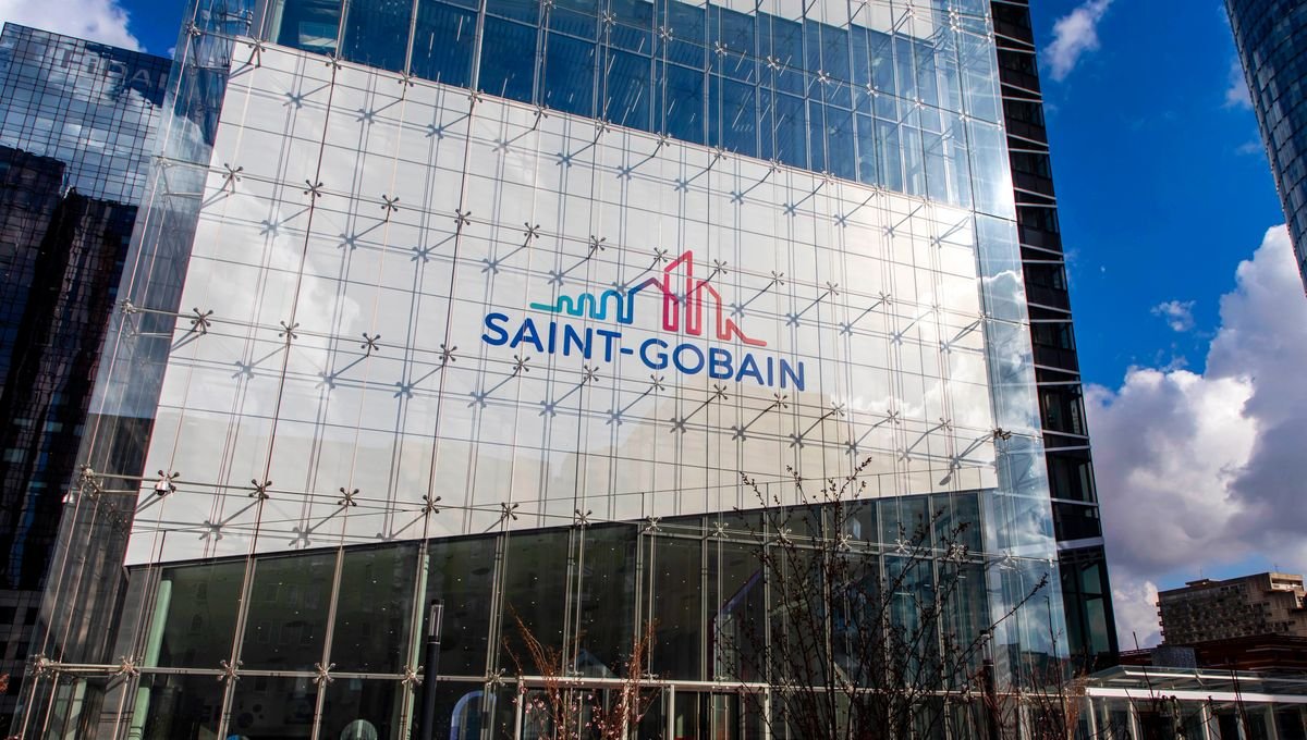 Saint-Gobain запустила солнечную электростанцию в Ставропольском крае