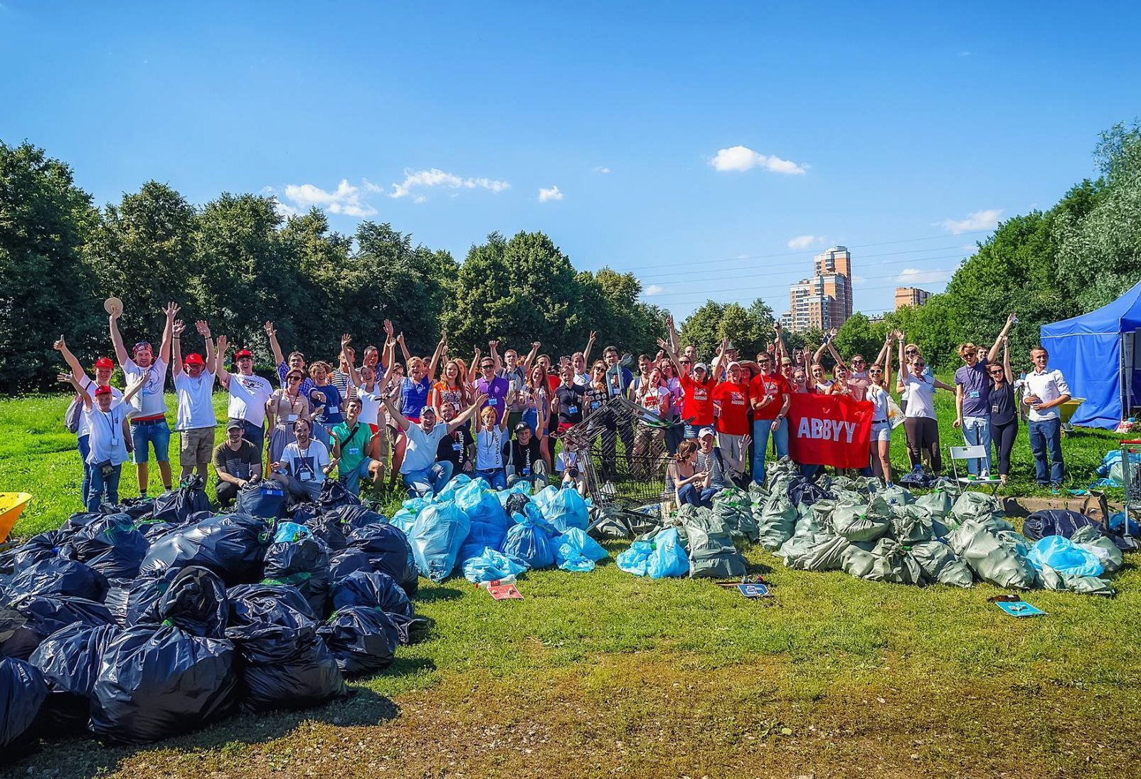Волонтеры 32 городов России научились проводить экомероприятия