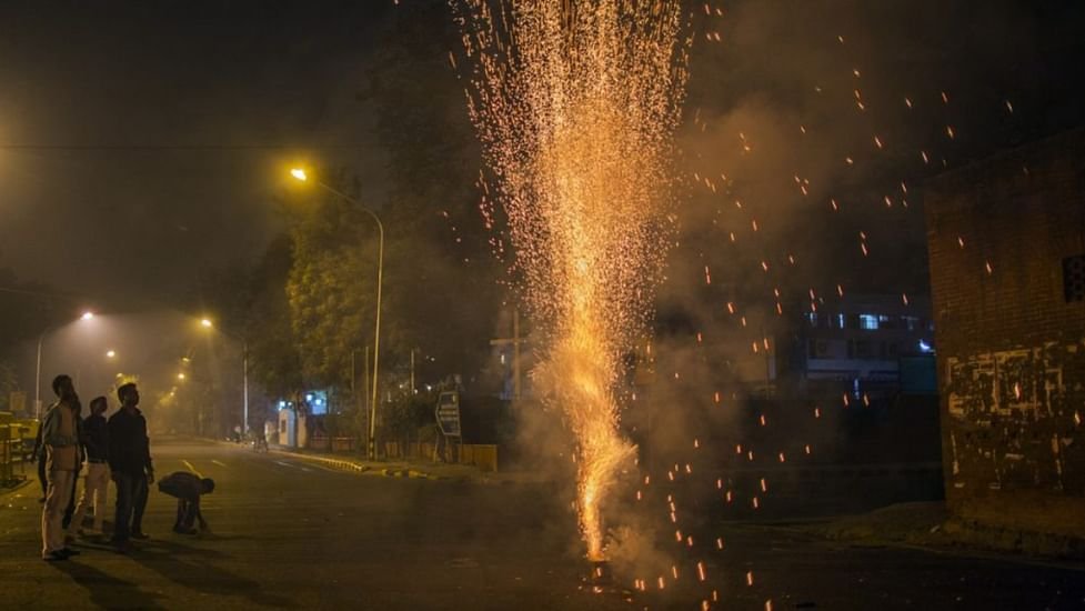 В столице Индии планируют запретить запускать фейерверки