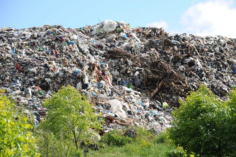 Правительство РФ сокращает расходы на утилизацию мусора