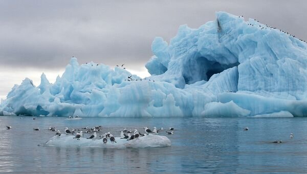Таяние вечной мерзлоты увеличивает выбросы парниковых газов из арктических озер