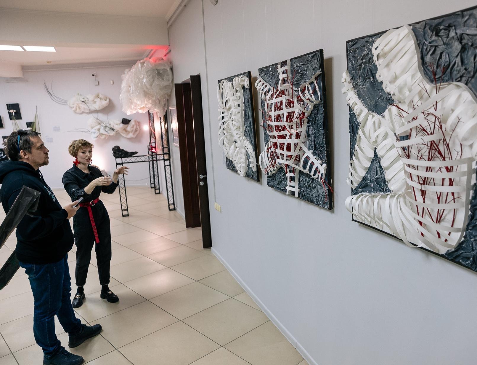 В Кемерово открыли выставку из мусора